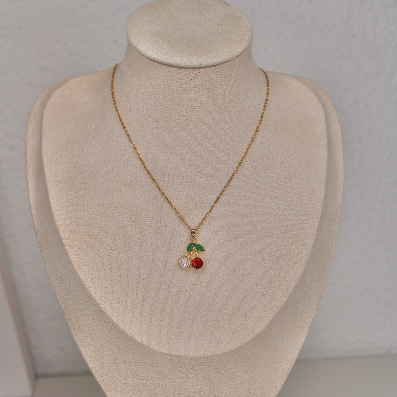 Collier Cerise