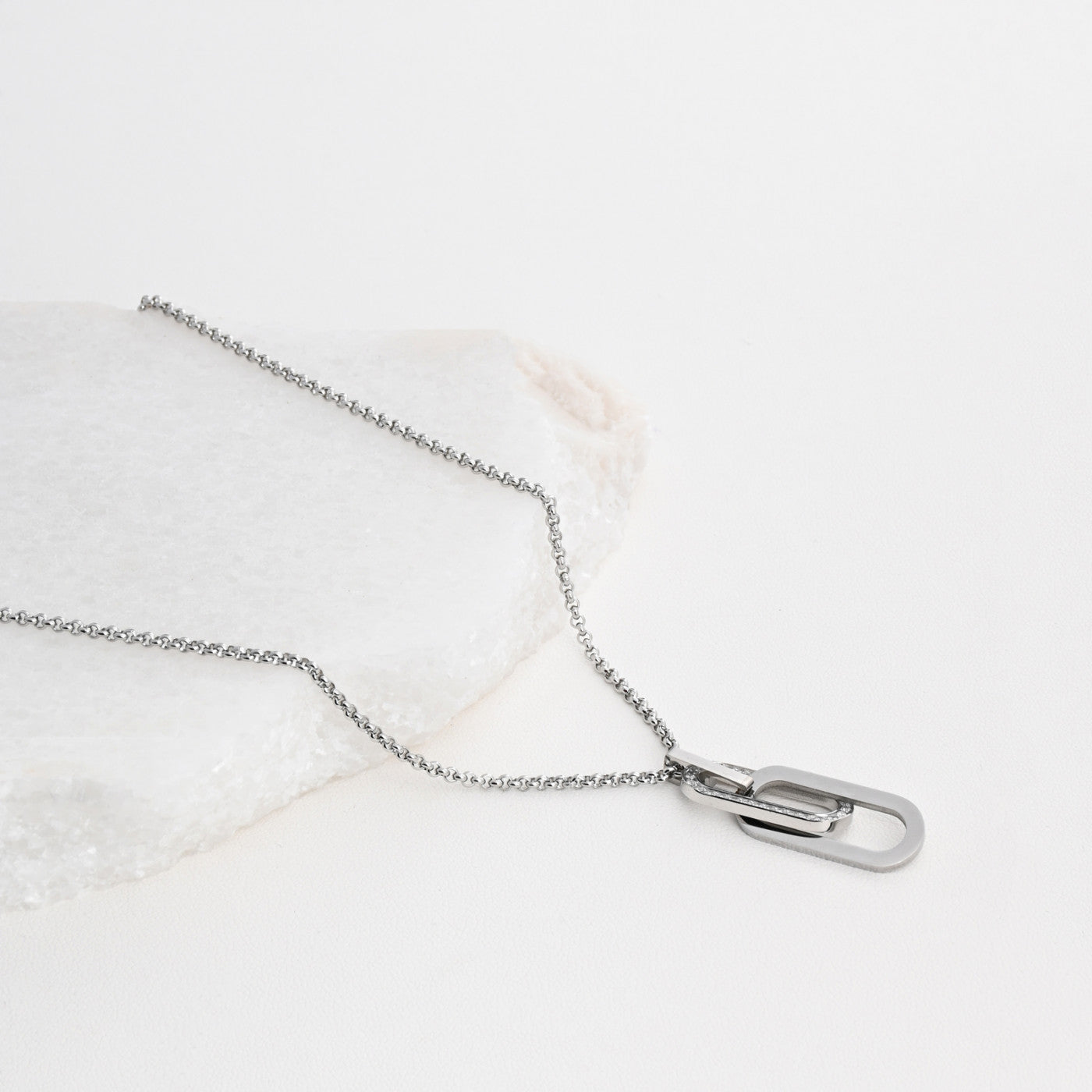 Collier Nora